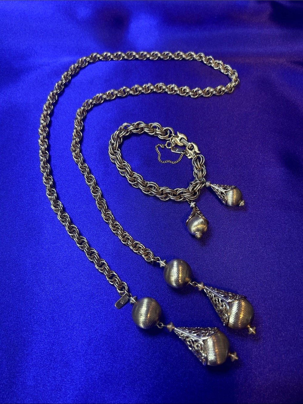 Monet Bolero Lariat Gold-Tone Filigree Drop Pendant Necklace and Bracelet Set - Picture 4 of 8